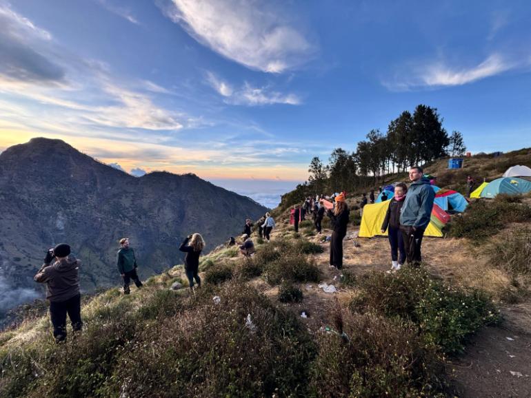 Mount Rinjani Trekking 4D3N